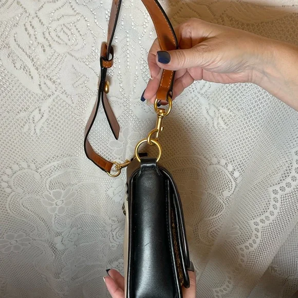 Tory Burch Black and Cream Snakeskin Crossbody Bag - Picture 7 of 8